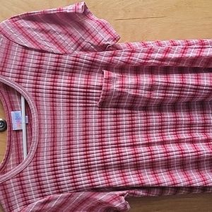 Lularoe large ribbed carly